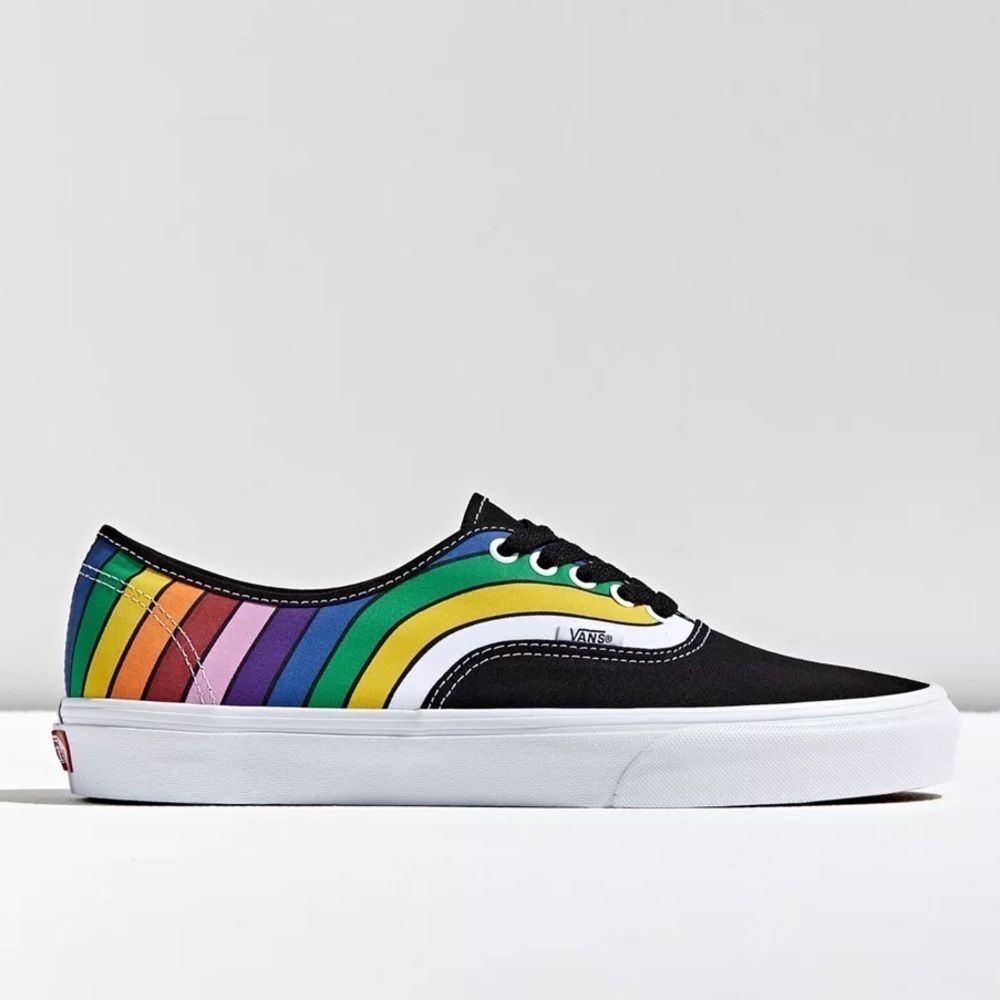 Vans Authentic Reissue Refract Sneaker - 10